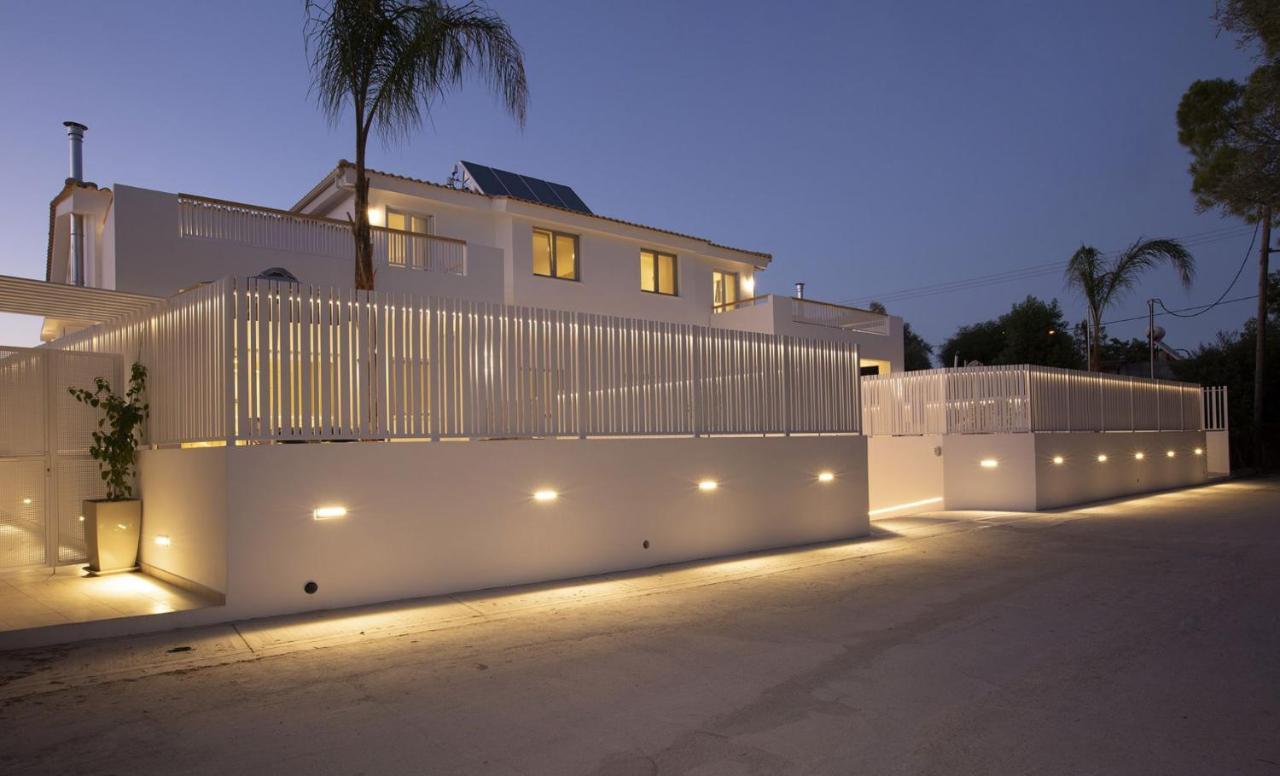 The Quad Luxury Villas Lygia  Buitenkant foto