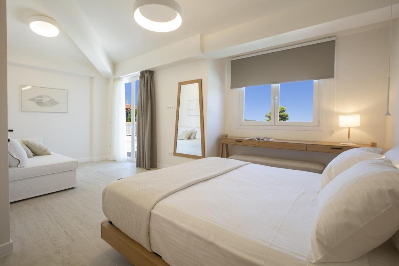The Quad Luxury Villas Lygia  Buitenkant foto